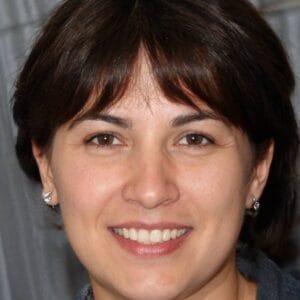 Αριάδνη Κεφαλά - Συγγραφέας